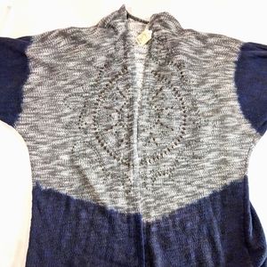 Vocal NWT Oversized Sweater Bling on front and Raised Graphic on back Small